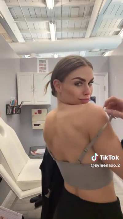 syleenaxo.2