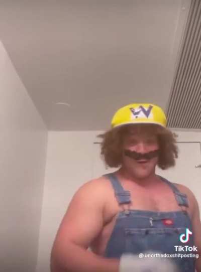 Wario is scared of weemen
