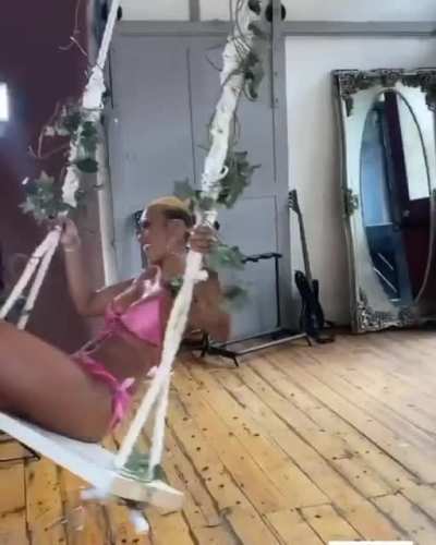 Thick thighs