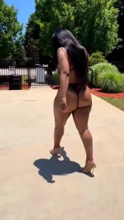 So You Guys Voted Shamayne shay Won the polls New Video coming soon well deserved 🍑