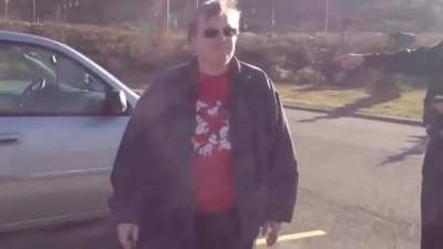 Insane Karen Threatens Man In Front Of Cop