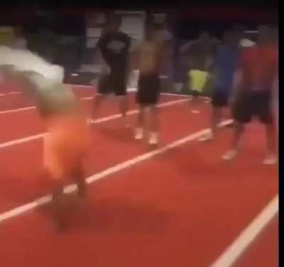 Big man does gymnastics