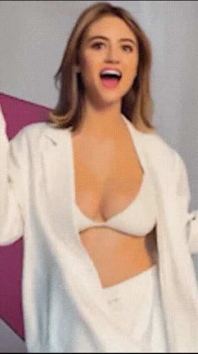 Leni Klum, petite & stacked