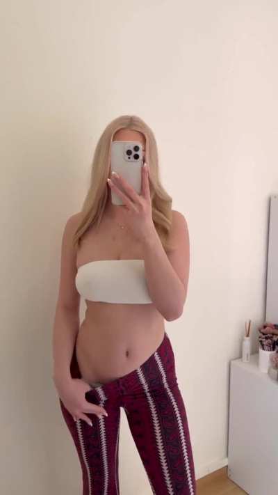 Teen blonde