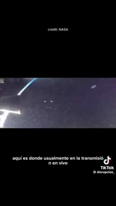 El hombre vuelve a la luna.