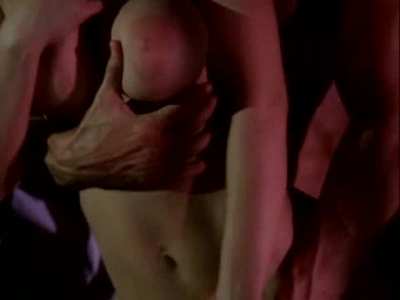 Shauna O'Brien in The Seductress (2000)