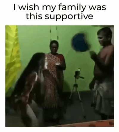 Aisi family hai kya