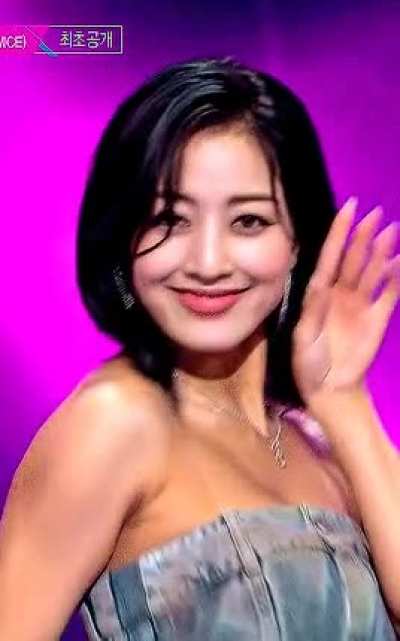 230818 Jihyo