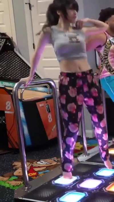 Emiru DDR stream