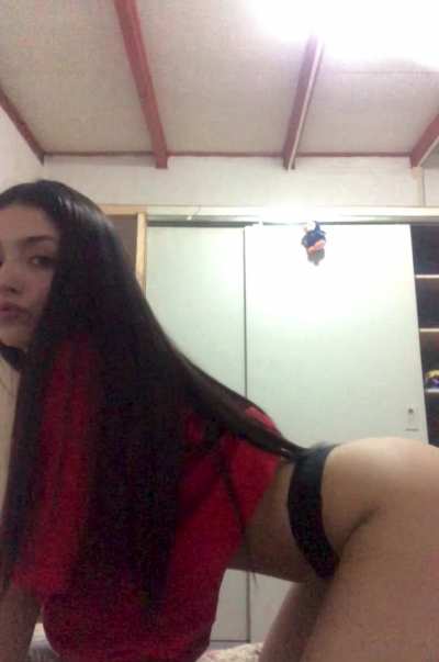 even a small ass can twerk well