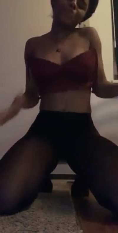 Her snapchat is @asiapooh2001 comment if you need all her videos cause i’m sending em out within the next 30 mins !!! all her shit fire, i got her whole snapchat my eyes only + more (watch full video<wbr>)🔥🔥🔥