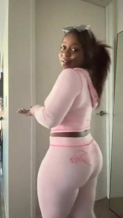 🤤😍🍑