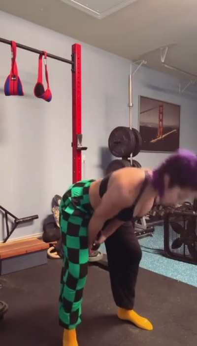 Working out. Posted on IG Stories 12/19