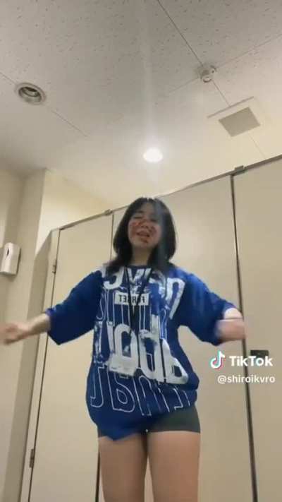 @shiroikvro