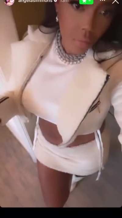 Damn 😍