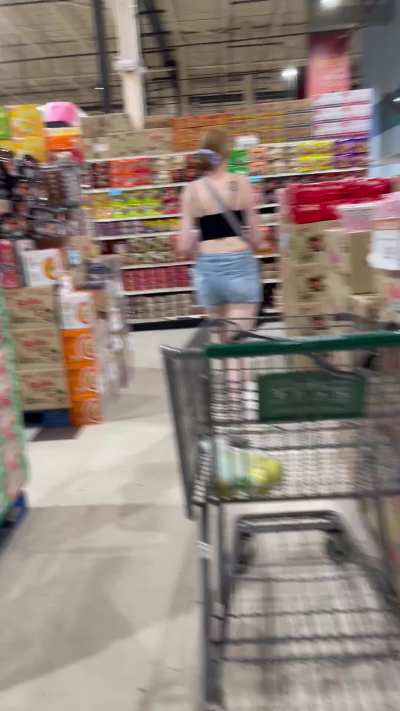Yes, I walked through the entire store like this
