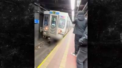 Subway fight NSFW
