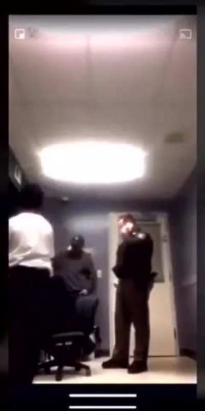 Little Kid starts insulting and threatening Police officer.