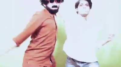 Kaacha badam.