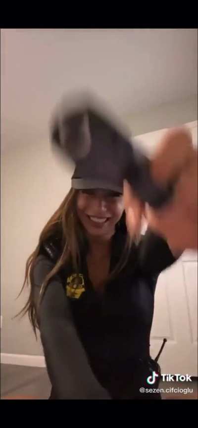 Swat Team Sezen
