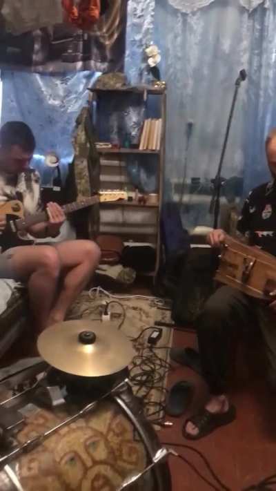 ukrainian ethno-rock band, Woln Kloc (Battle project)