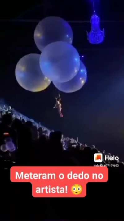 😳