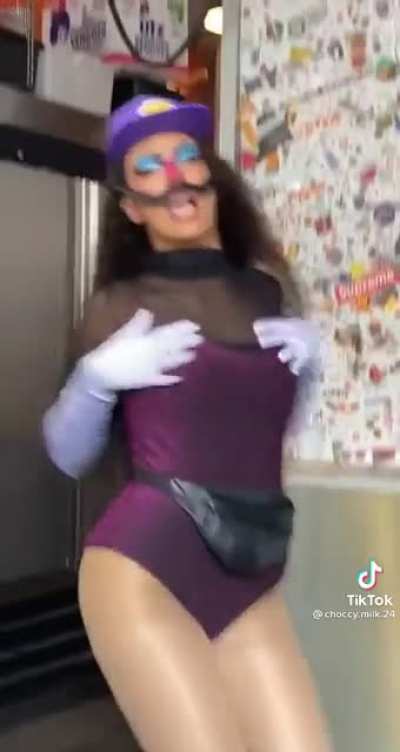 Slay it Queen Waluigi