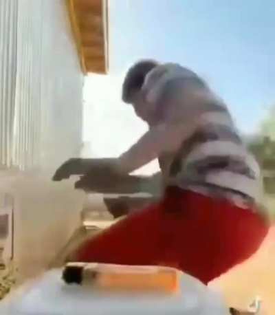 ¡Hoy! En pendejos haciendo tik toks