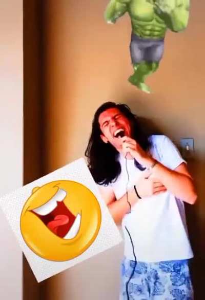 😂