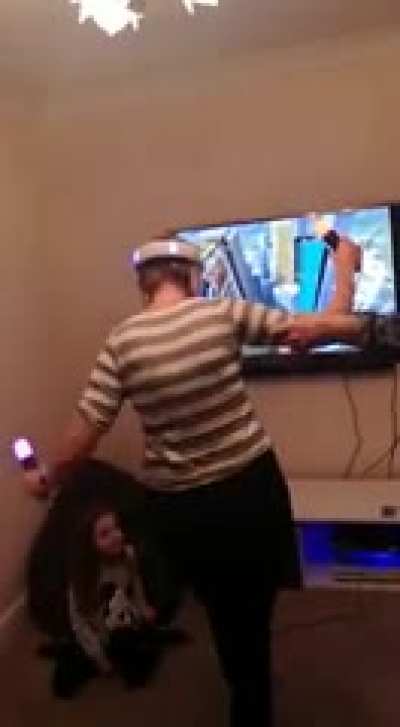 When you teach not so tech savvy people to play with VR