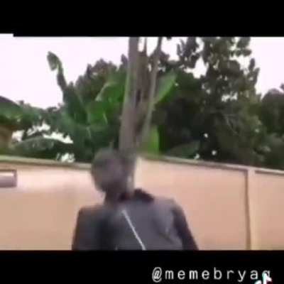 ğ