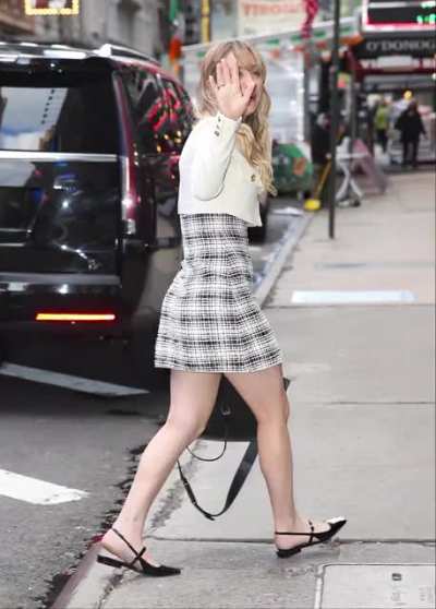 waving to fan