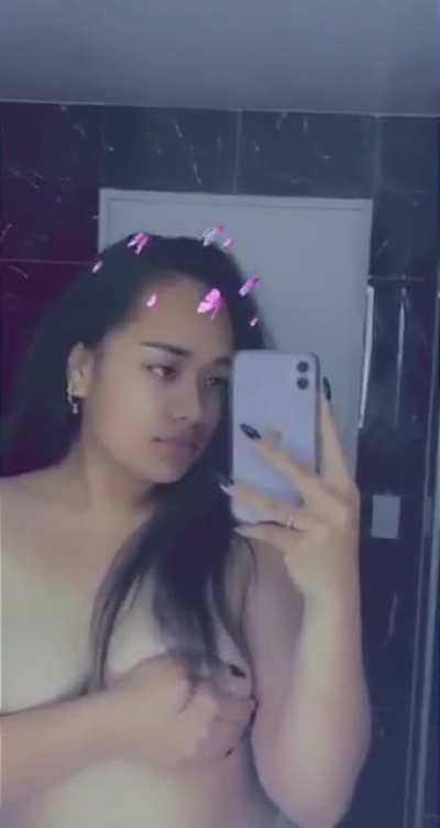 👅