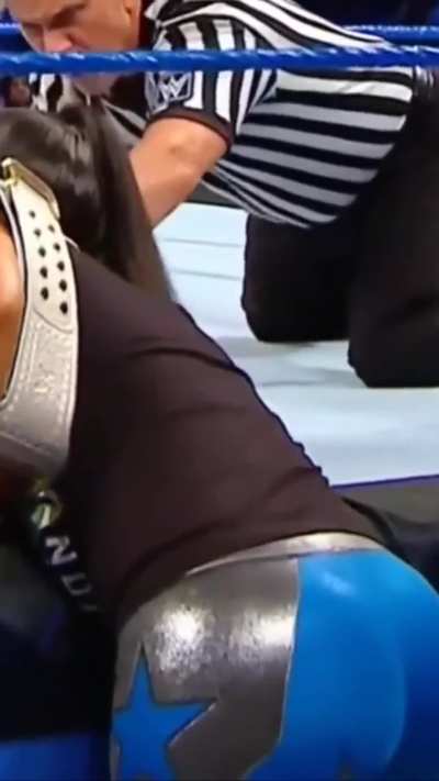The Bayley Booty Shake 🍑💦💦💦🥵<wbr>😩🤤😛👅