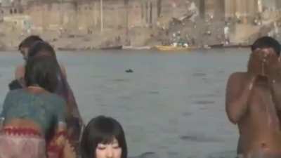JAV girl goes nude in Varanasi, India
