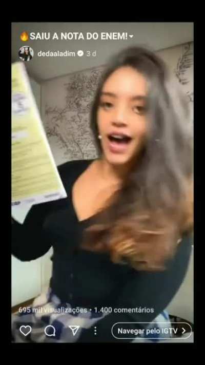 Só queria uma espanhola e gozar na cara dessa delícia😋🤤