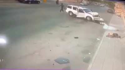 If only he had stayed in the car
