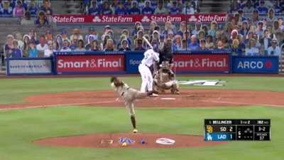 Cody Bellinger bat flips strikeout.