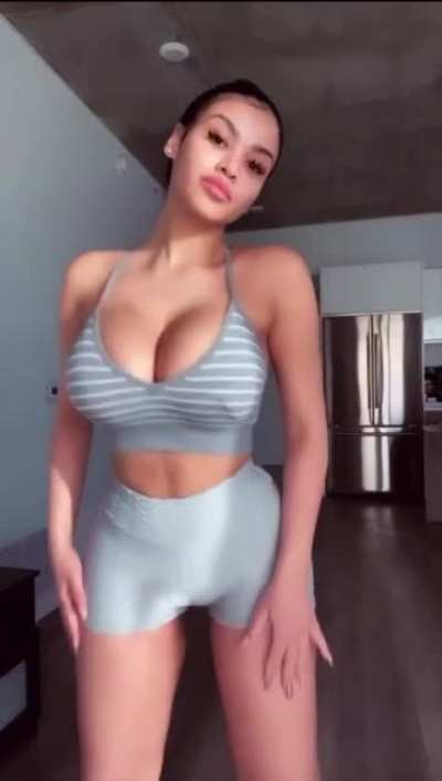 🍑💯