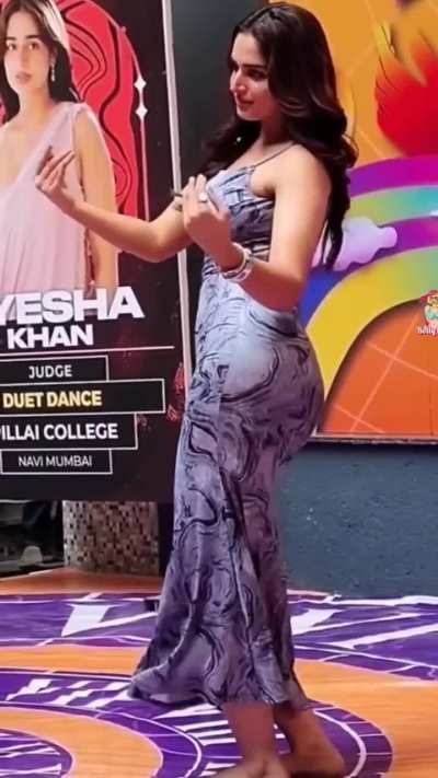 Ayesha Khan