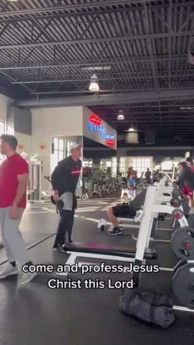 MAGA Taliban preaches at the gym