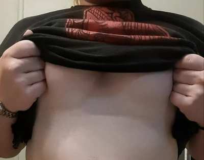 Slo-mo smol tiddy drop, do you like them?