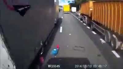 How not to change lanes?