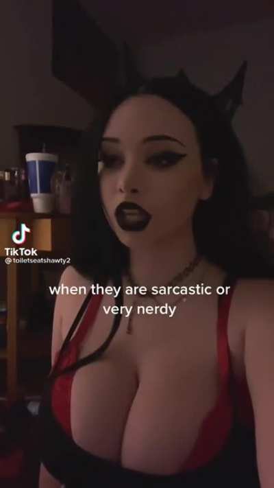 Big Tiddy Goth GF