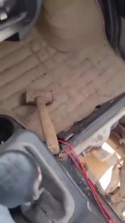 IT MIGHT BE A SHITBOX BUT IT'S MY SHITBOX