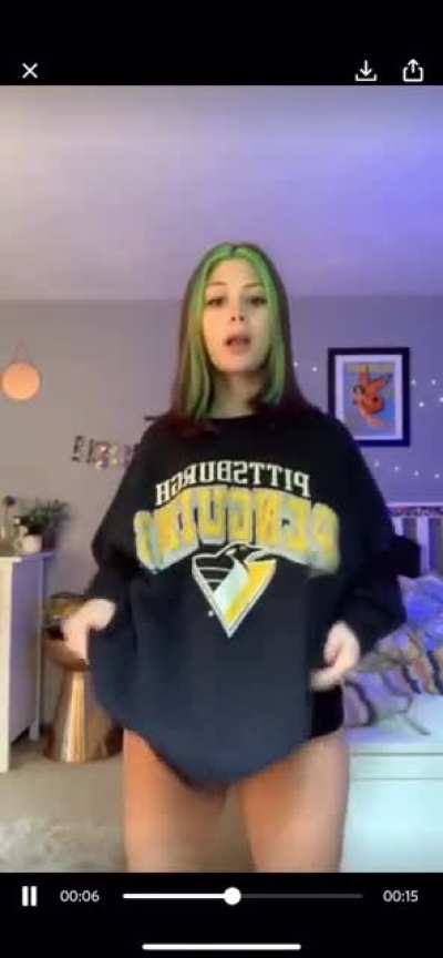 Anyone got her @?