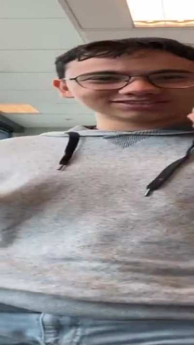 Wide asian spitting some tips