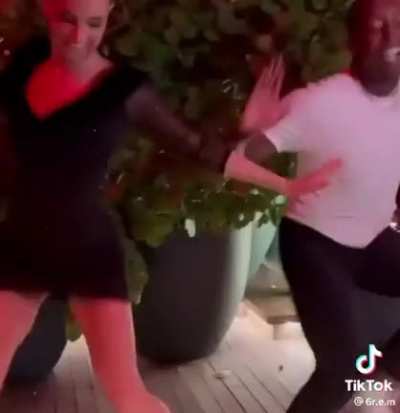 full video of charlidamelio dancing to doja cat music