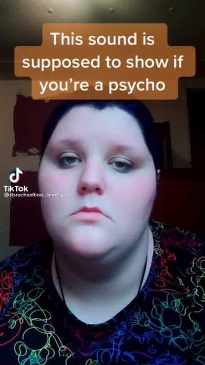Shes getting roasted in the comments.