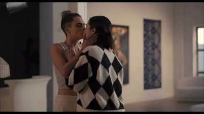 Selena & Cara’s kissing scenes so far